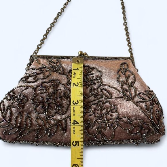 VINTAGE Dusty pink velvet clutch & shoulder bag. - Picture 7 of 8
